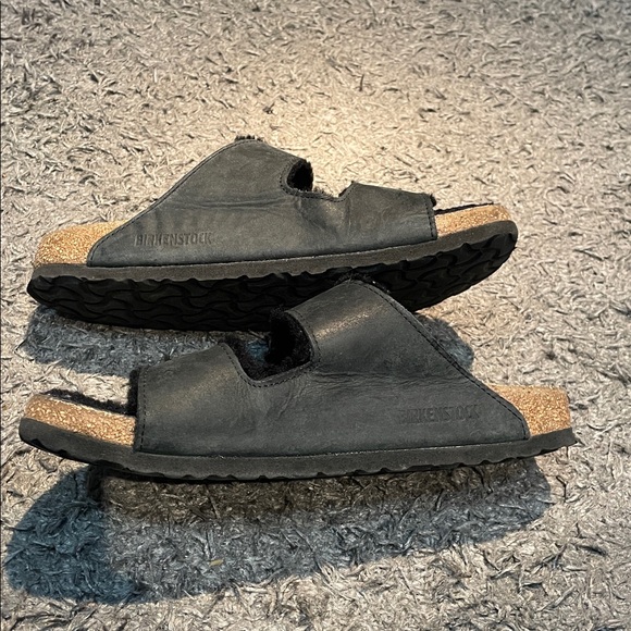 Black Birkenstock sandals - Picture 6 of 7